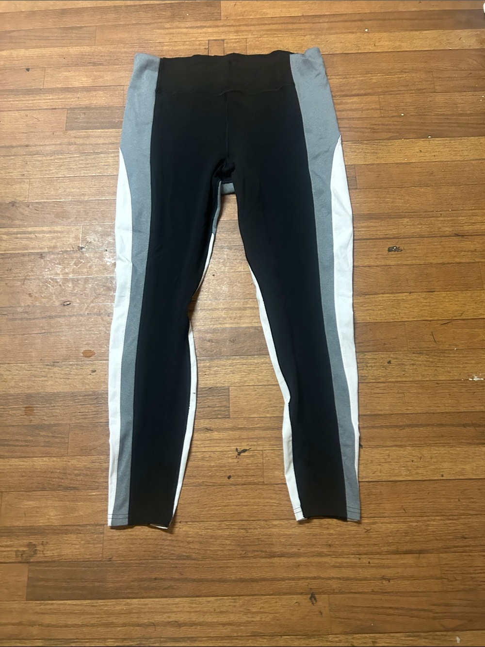 Athleta Black High-Rise Performance Leggings - Picture 2 of 4